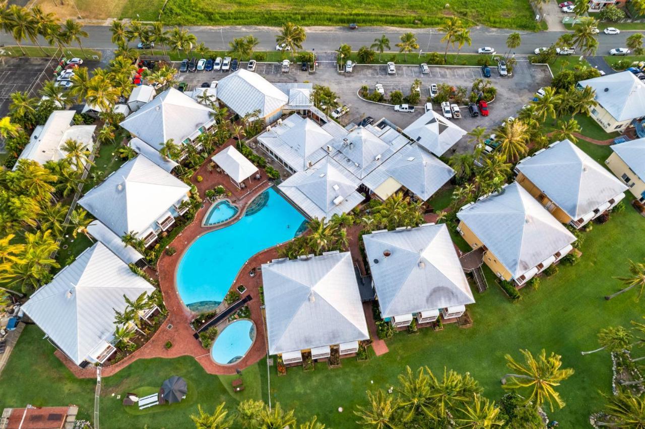 The Resort At Dolphin Heads Mackay Exterior photo